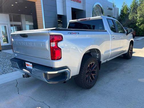 Silver Ice Metallic 2020 Chevrolet Silverado 1500 LT