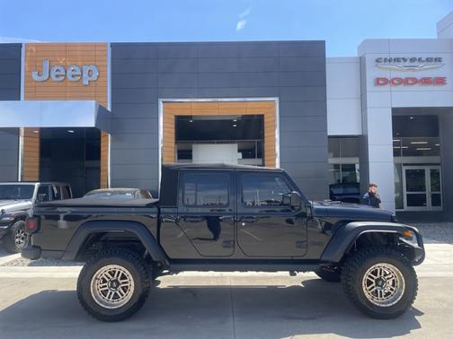 2020 Jeep Gladiator Sport S