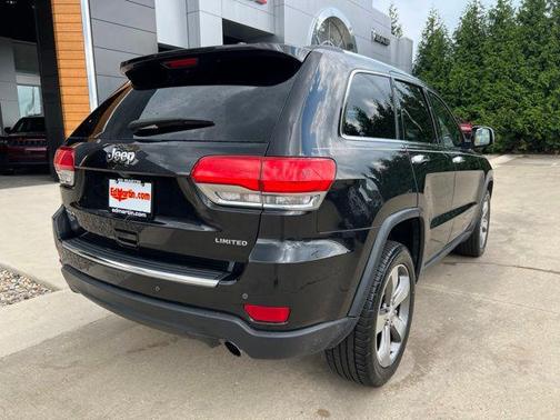 Brilliant Black Crystal Pearlcoat 2016 Jeep Grand Cherokee Limited