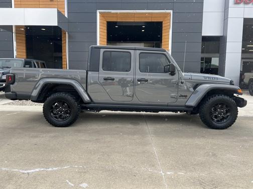 2023 Jeep Gladiator Willys