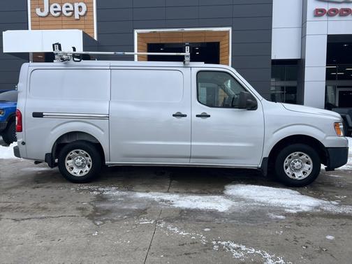 2016 Nissan NV Cargo NV2500 HD SV