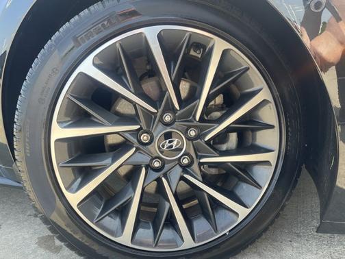 2020 Hyundai SONATA Limited