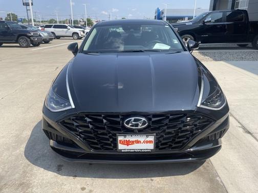 2020 Hyundai SONATA Limited