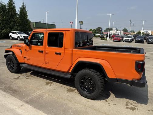 2025 Jeep Gladiator High Tide