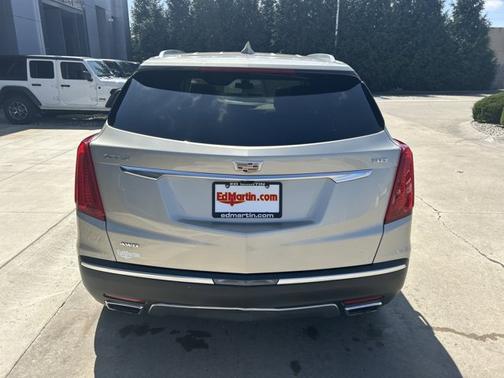 2017 Cadillac XT5 Platinum AWD