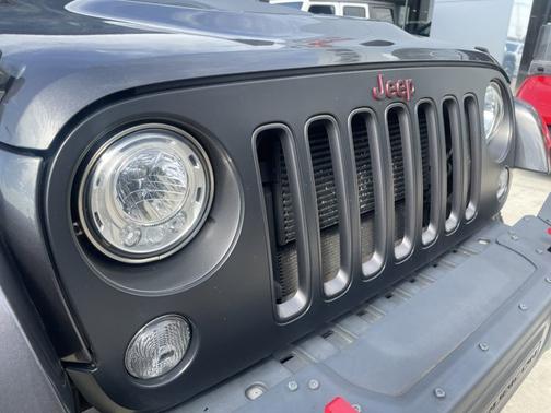 2017 Jeep Wrangler Unlimited Rubicon Recon