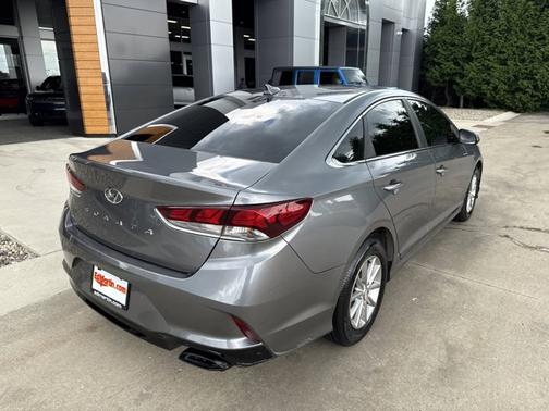 2019 Hyundai SONATA SE