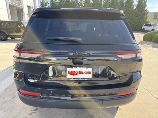 2025 Jeep Grand Cherokee Altitude X