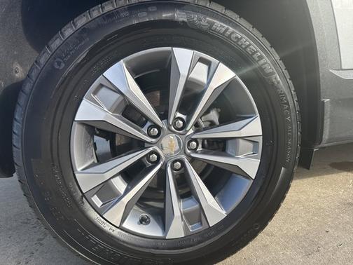 2025 Chevrolet Equinox AWD LT