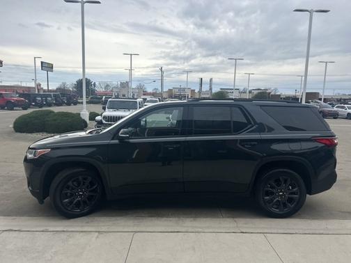 2021 Chevrolet Traverse RS