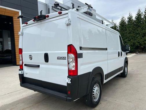 Bright White 2025 RAM ProMaster 2500 Tradesman