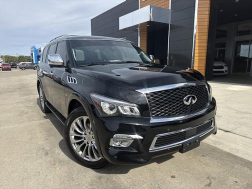 2017 INFINITI QX80 Base