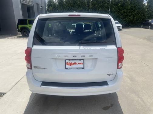 2016 Dodge Grand Caravan AVP/SE