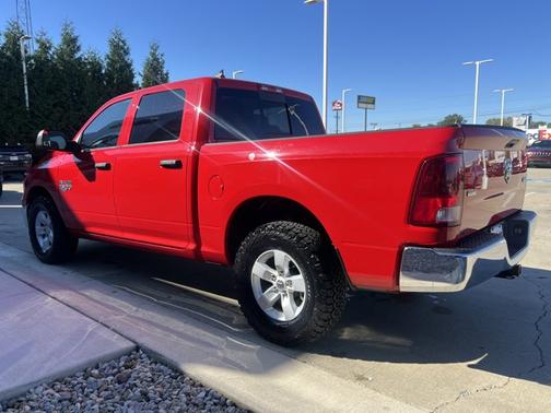 2023 RAM 1500 SLT