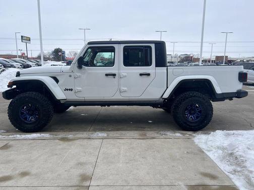 2021 Jeep Gladiator Sport S