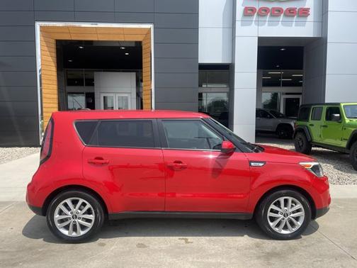 2017 Kia Soul +