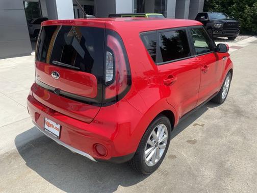 2017 Kia Soul +