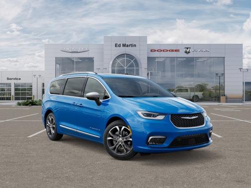 2026 Chrysler Pacifica Pinnacle