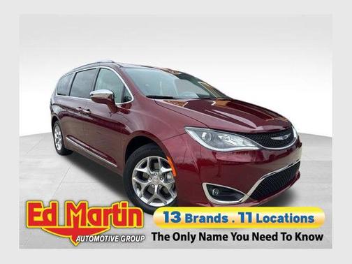 Velvet Red Pearlcoat 2019 Chrysler Pacifica Limited
