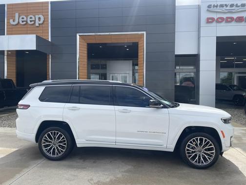 2022 Jeep Grand Cherokee L Summit