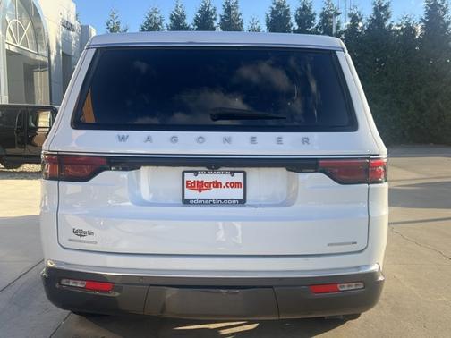 2022 Jeep Wagoneer Series II