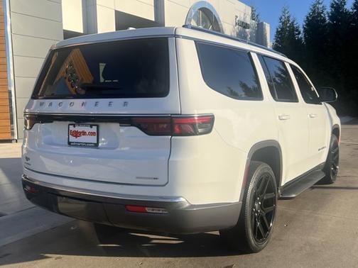 2022 Jeep Wagoneer Series II