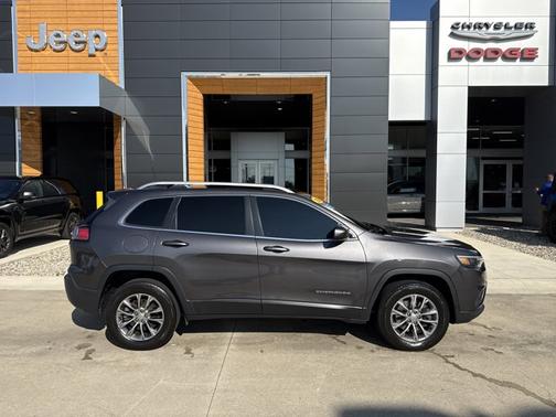 2019 Jeep Cherokee Latitude Plus