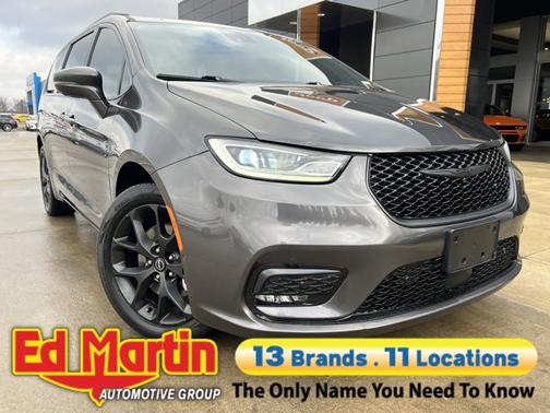 2021 Chrysler Pacifica Touring L