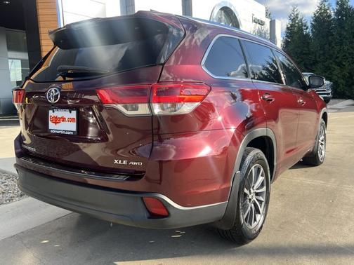 2018 Toyota Highlander SE