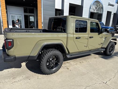 2025 Jeep Gladiator High Tide