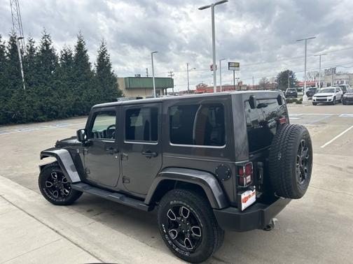 2017 Jeep Wrangler Unlimited Smoky Mountain