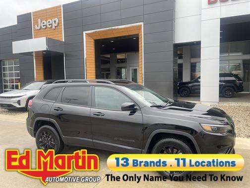 2023 Jeep Cherokee Altitude Lux