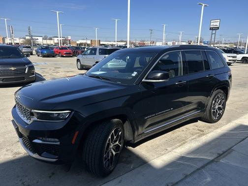 2022 Jeep Grand Cherokee Summit Reserve