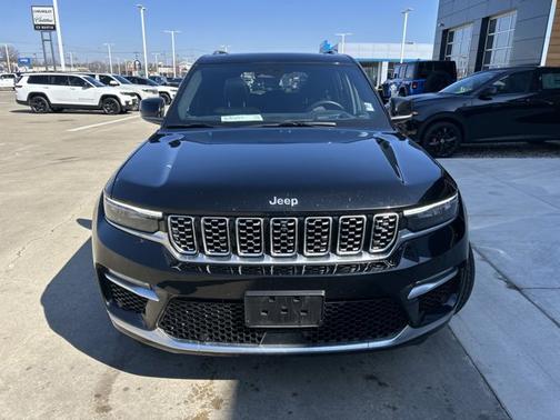 2022 Jeep Grand Cherokee Summit Reserve
