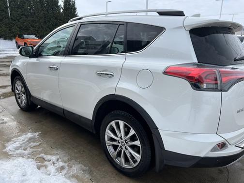 2017 Toyota RAV4 Limited