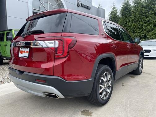 2022 GMC Acadia SLE