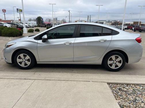 2018 Chevrolet Cruze LS