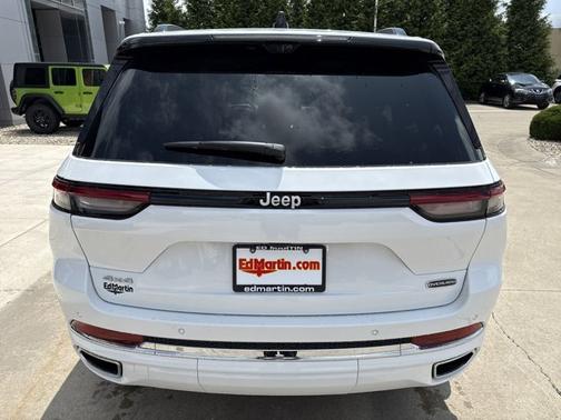 2025 Jeep Grand Cherokee Overland