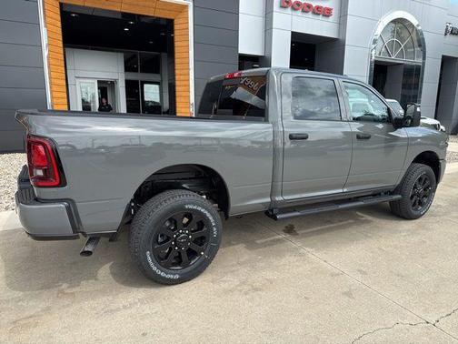 Ceramic Gray Clearcoat 2026 RAM 2500 Black Express Crew Cab 4x4 6'4' Box