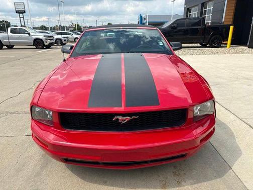 Torch Red Clearcoat 2007 Ford Mustang Deluxe