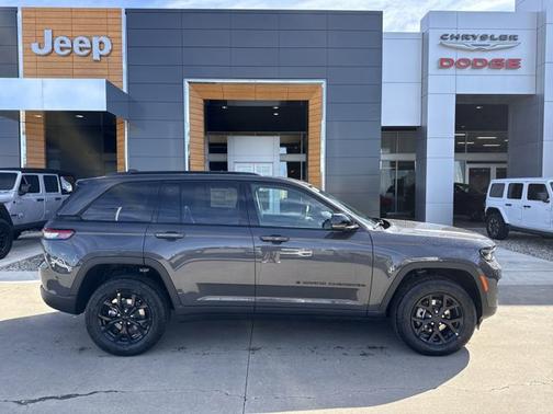2025 Jeep Grand Cherokee Altitude X