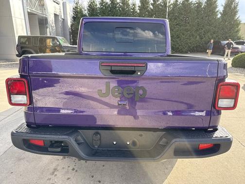2026 Jeep Gladiator Sport S