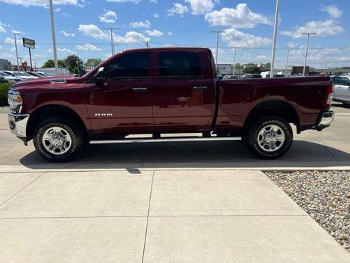 Delmonico Red Pearlcoat 2022 RAM 2500 Tradesman Crew Cab 4x4 6'4' Box