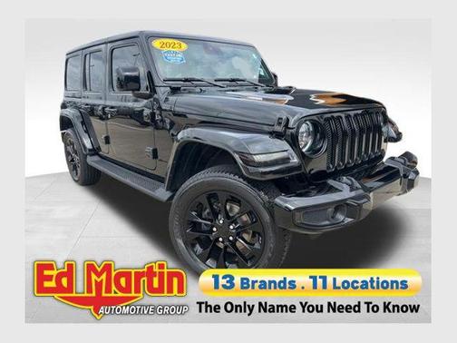Black Clearcoat 2023 Jeep Wrangler 4-Door High Altitude 4x4