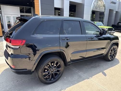 2022 Jeep Grand Cherokee WK Laredo X
