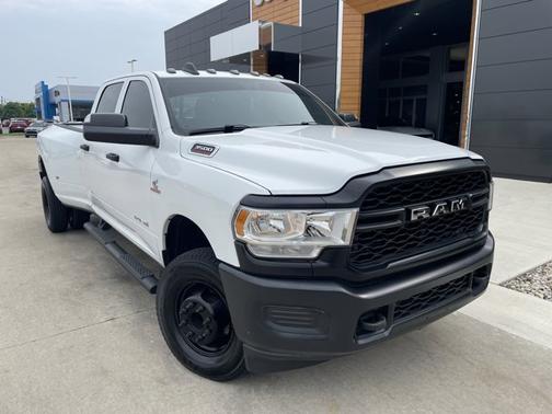 2022 RAM 3500 Tradesman