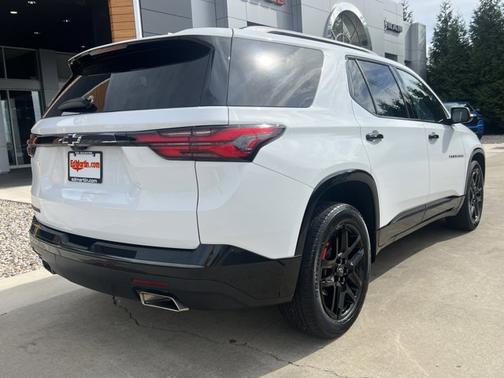 2022 Chevrolet Traverse Premier