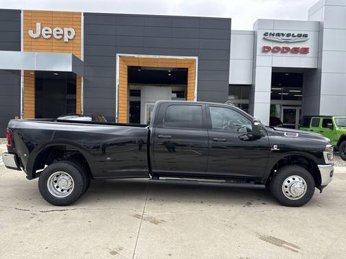 2025 RAM 3500 Tradesman