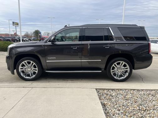 2017 GMC Yukon SLT