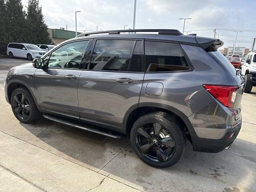 2021 Honda Passport Elite